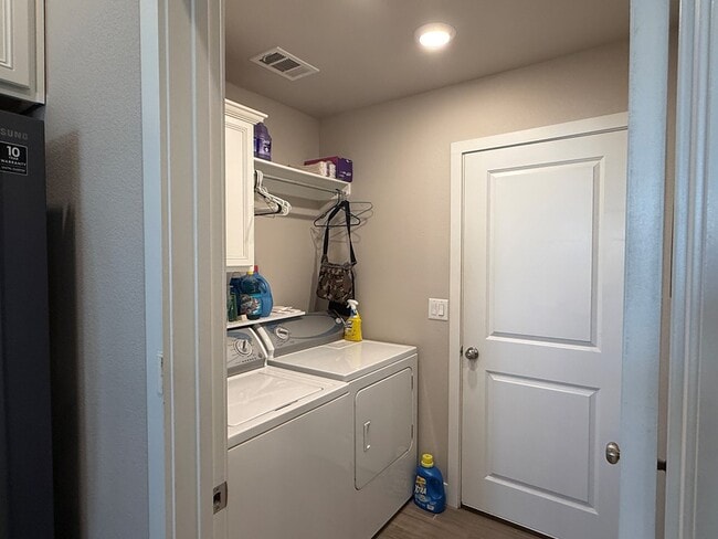 Photo - 1 Cheyenne Ct