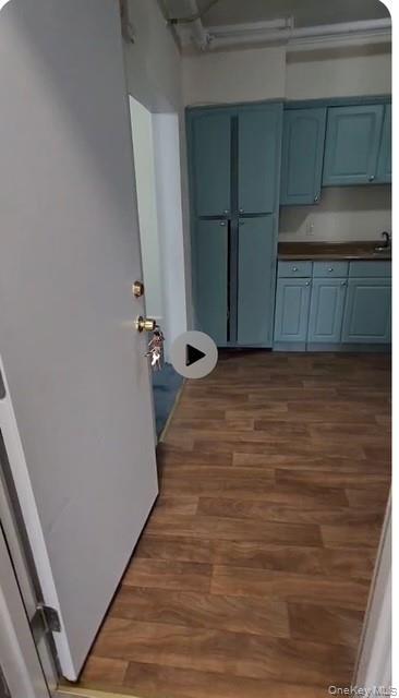 Building Photo - 488 Nassau Rd Unit 2