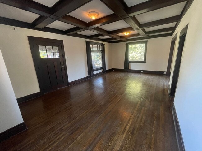 Photo - 1030 W Spofford Ave Unidad 1