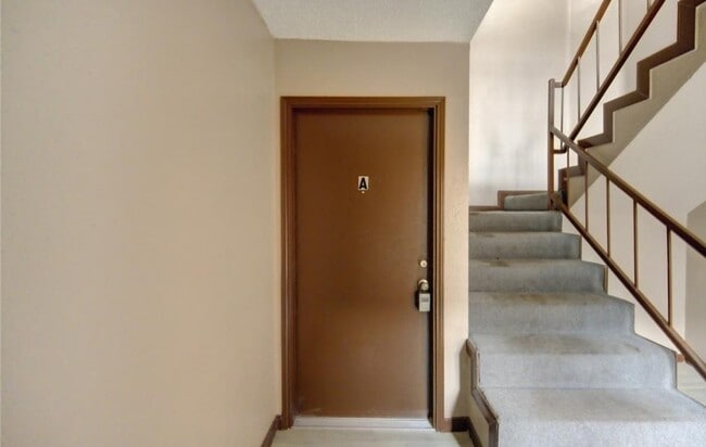 Photo - 12200 Overbrook Ln Unit 12200 OVERBROOK LN 25A