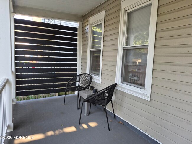 Photo - 1022-24 Sewall Ave