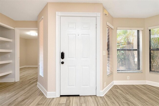Photo - 7711 Sugar Bend Dr