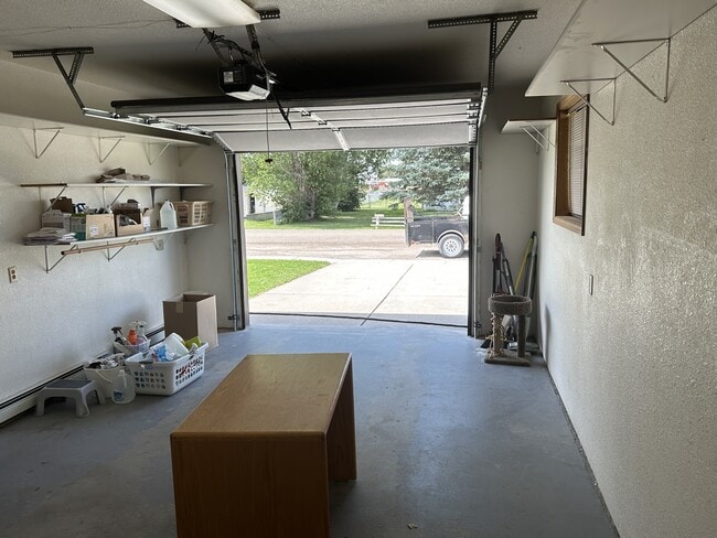 202 Fern Ln