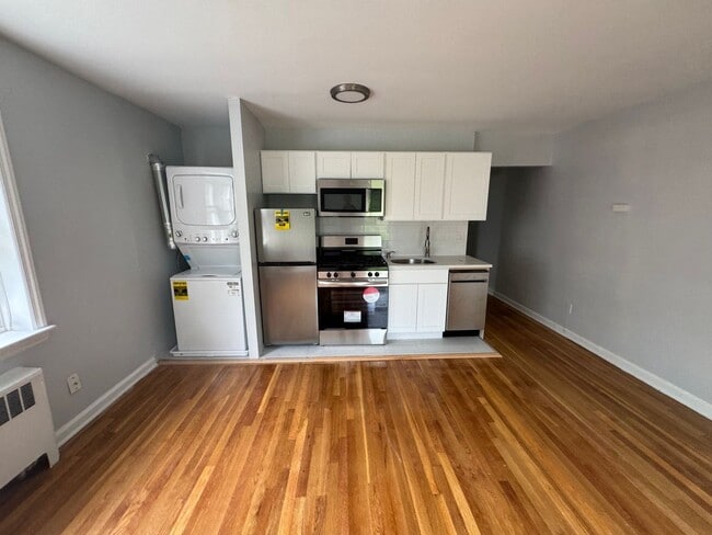 Photo - 56-Village Court Apartments, LLC
