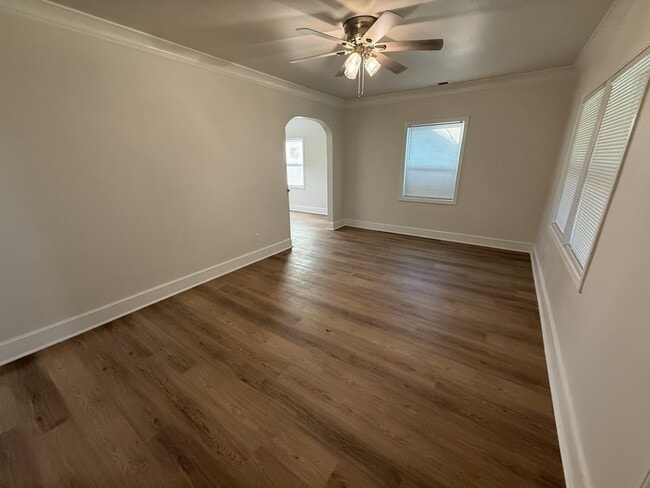 Photo - 3739 Rhea Ave