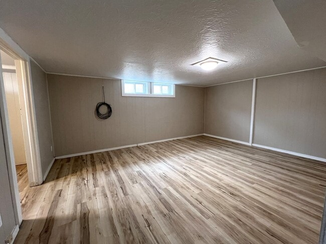 Photo - Cleveland Duplex Unit Cleveland 2115 B
