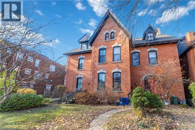 Photo - 80 East Avenue S Unit 2