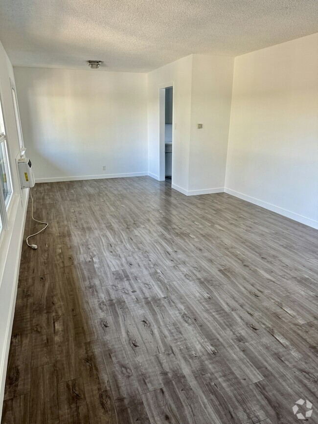 Building Photo - 11908 Magnolia Blvd Unit 9 Rental