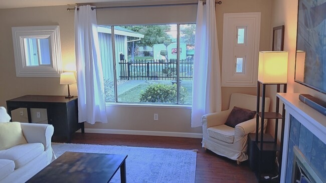 Photo - 154 Baxter Ave