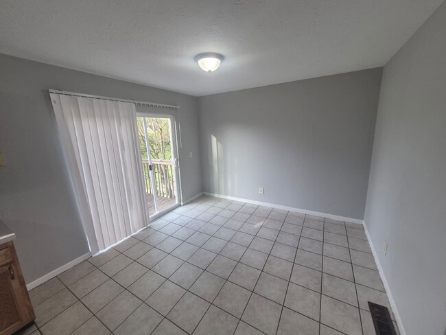 Photo - 13-15 Shenandoah Dr. Unit 13 Shenandoah Dr.