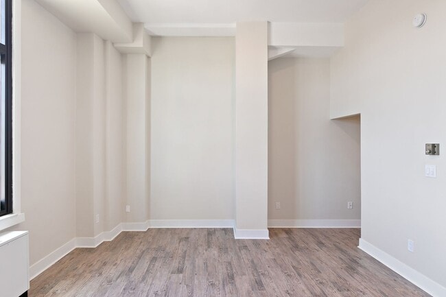 Fyfe Apartments