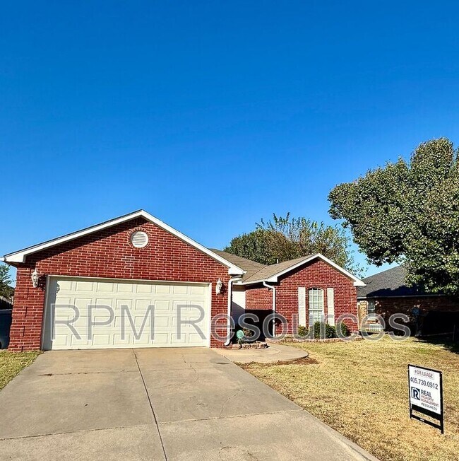 Photo - 10309 Banff Way