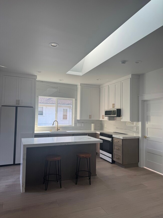 Photo - 1815 G St