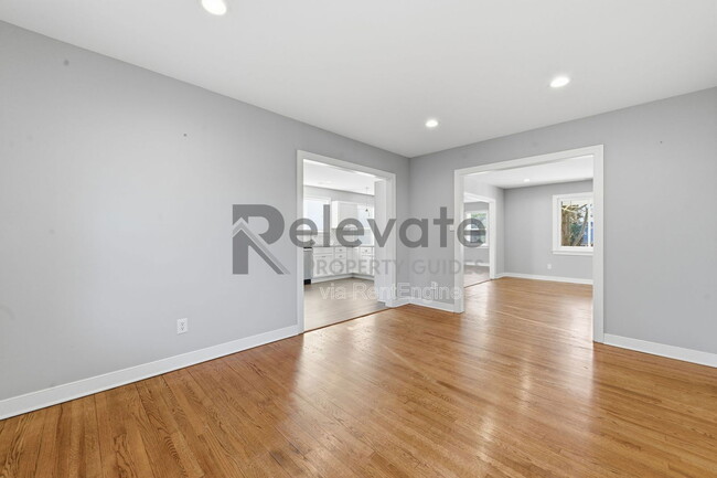 Photo - 8410 Yolanda Rd