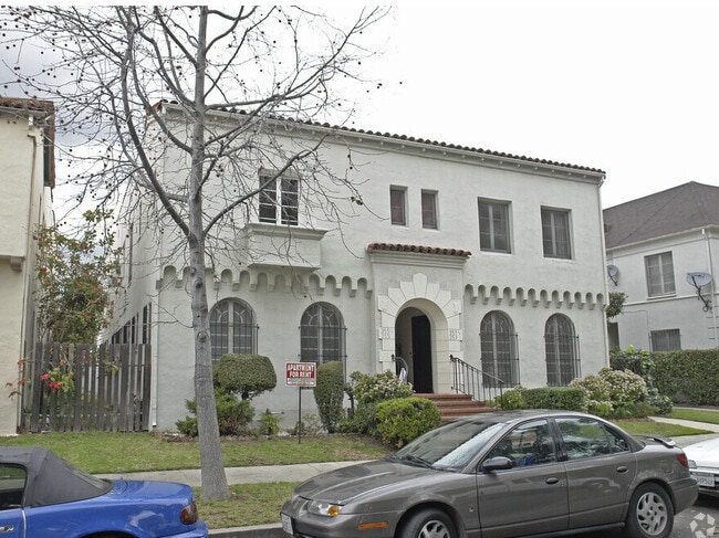 Building Photo - 355 N Orange Grove Ave