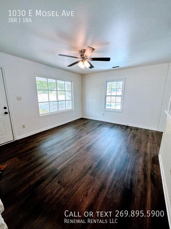 Photo - 1030 E Mosel Ave