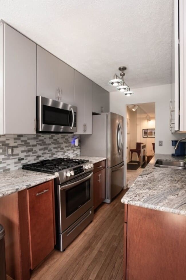 Photo - 804 Fairways Dr