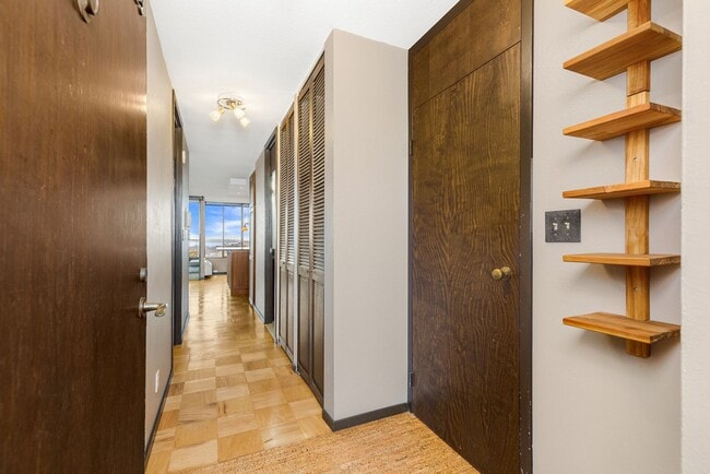 Photo - 601 Belmont Ave E Unit E5