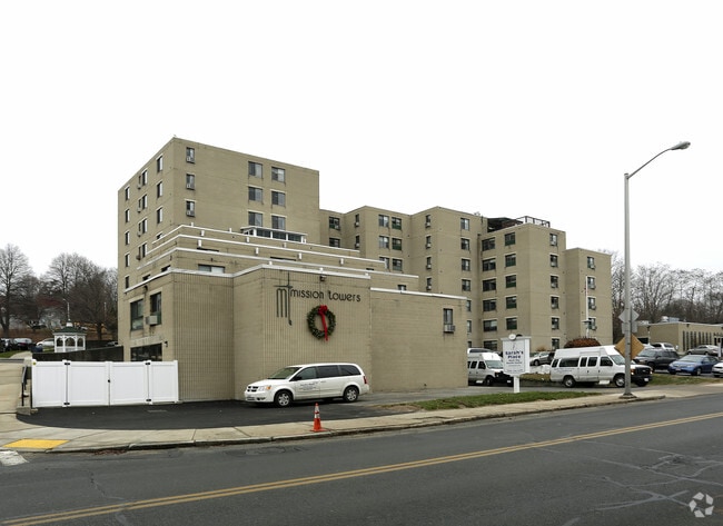 Photo - Mission Towers Apartments