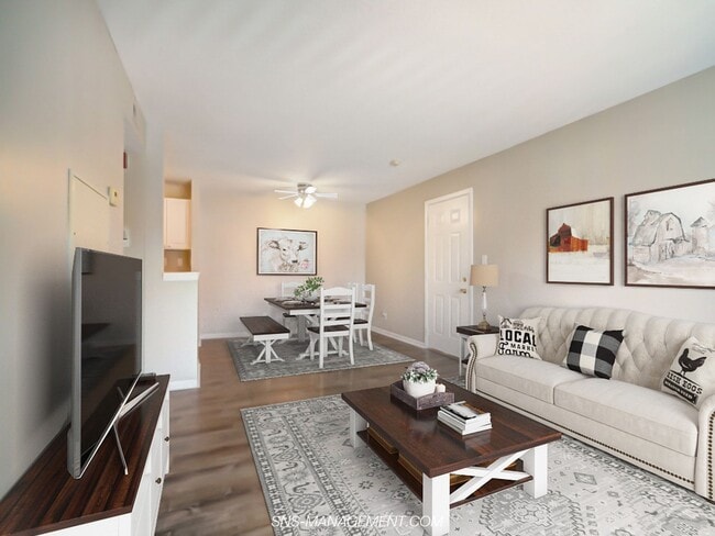 Photo - Southland Greens Apartments