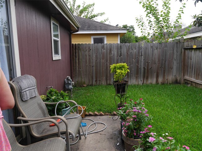 Photo - 11562 Willwood Dr