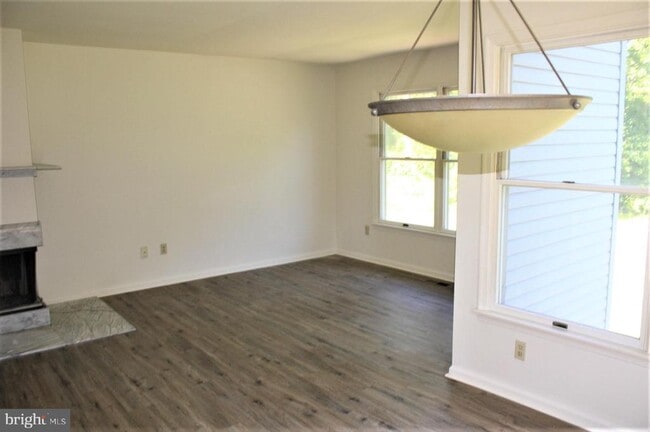 Photo - 516 Colgate Ct