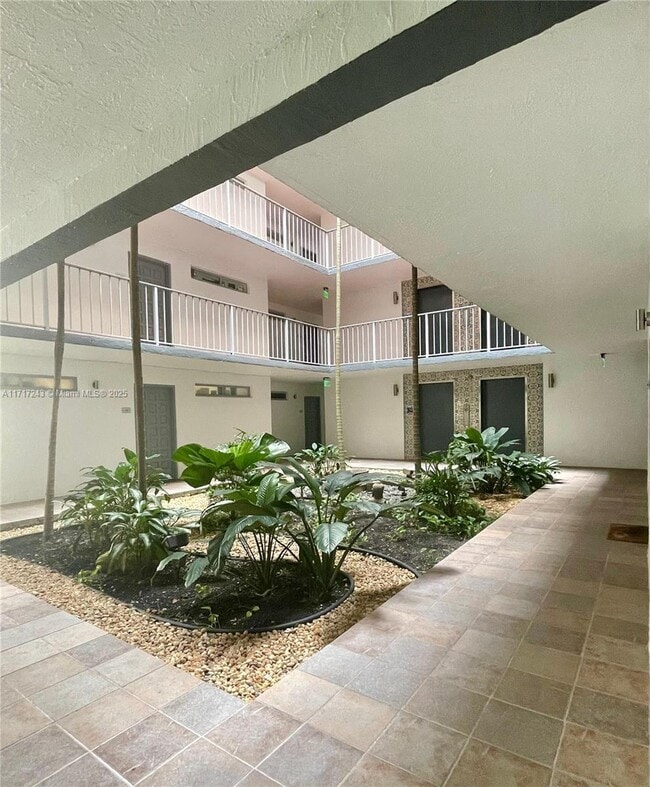 Building Photo - 700 NE 63rd St Unit D203