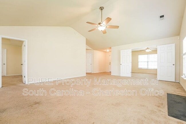 Photo - 318 Deep River Rd