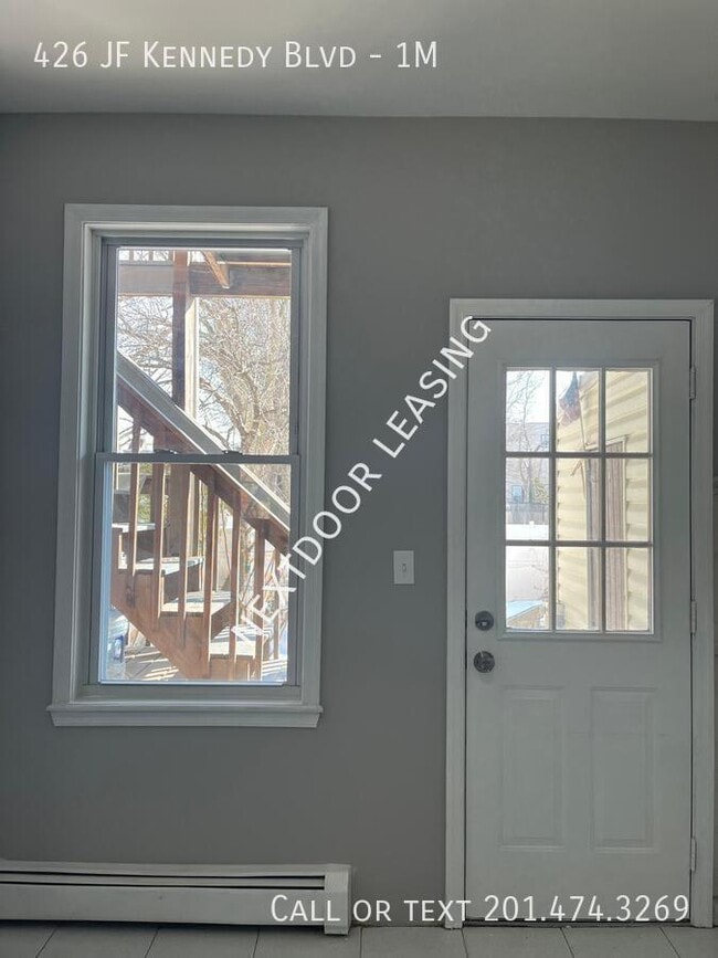 Photo - 426 John F. Kennedy Blvd Unidad 1M