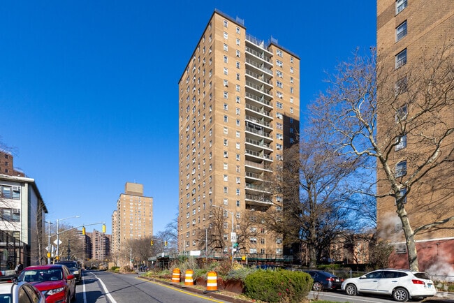 Photo - Gouverneur Gardens III