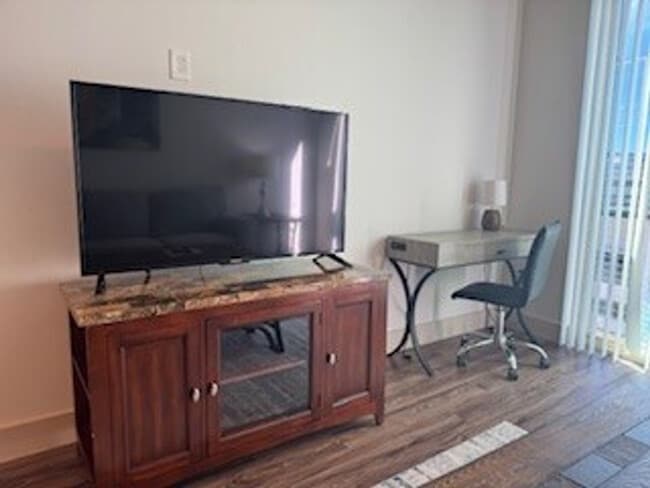 Photo - 707 Park Ave NE Unit ID1328932P