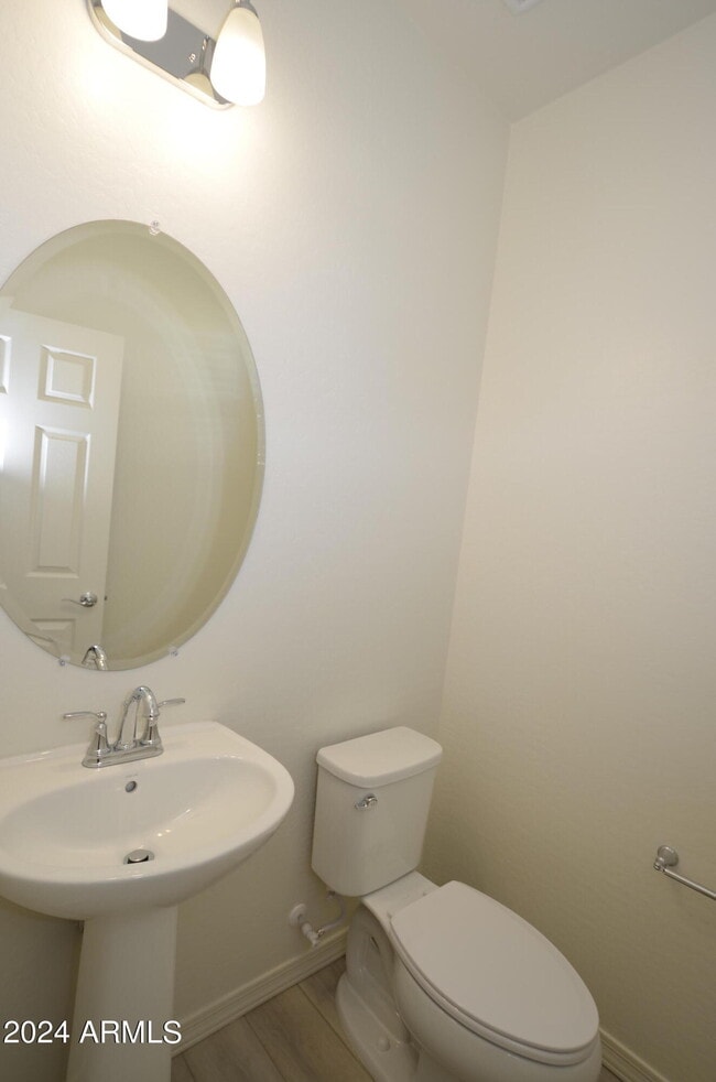 Photo - 1306 W Sparrow Dr