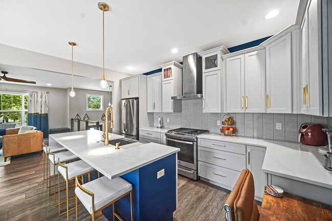 Photo - 211 Bunker Dr