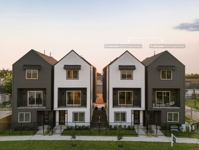 Building Photo - 4436 Oats St