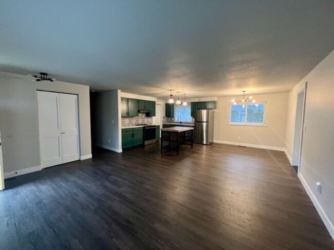 Photo - 131 75th St SW