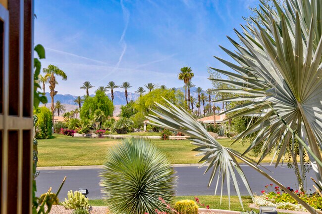 75105 Spyglass Dr