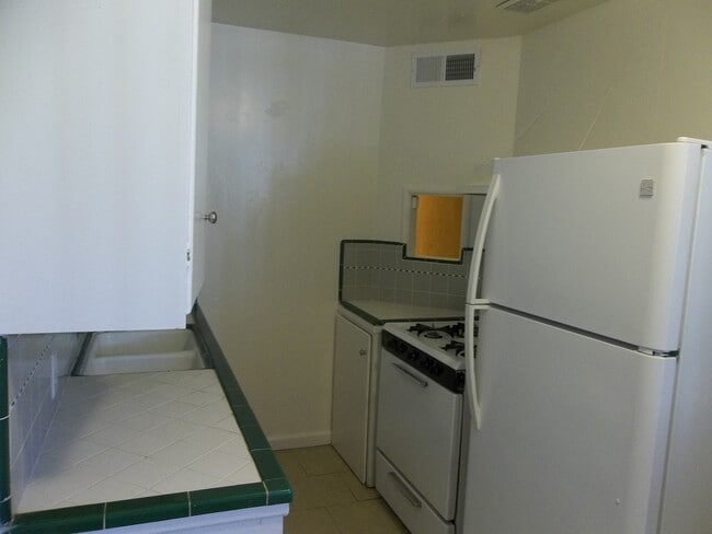 Photo - 1 Bedroom 1 Bath