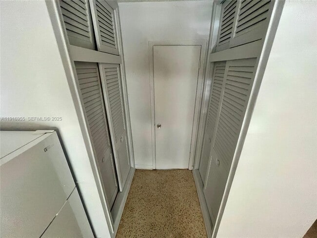 Photo - 15831 SW 100th Ct Unit B