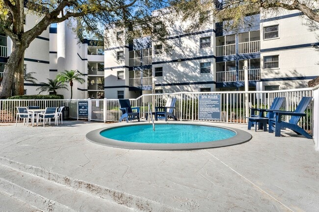 DSC07129 2_web - On50