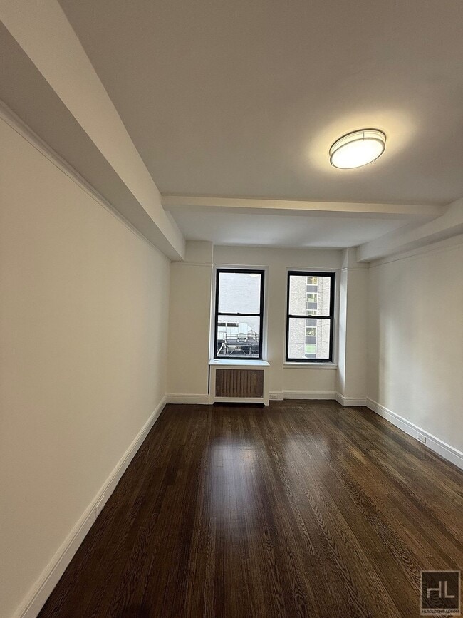 Photo - EAST 46 STREET Unit 9R