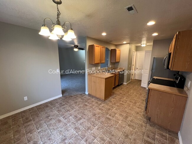 Photo - 3 bed house in The Landings