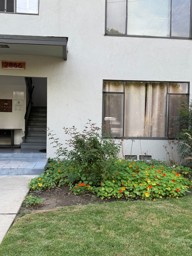Building Photo - 2866 Exposition Blvd Unit A