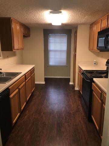 Photo - 4300 Hulen Cir E