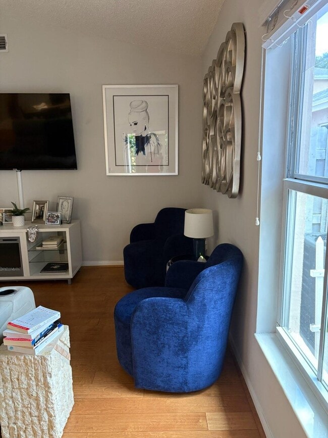 Photo - 4425 SW 72nd Ter