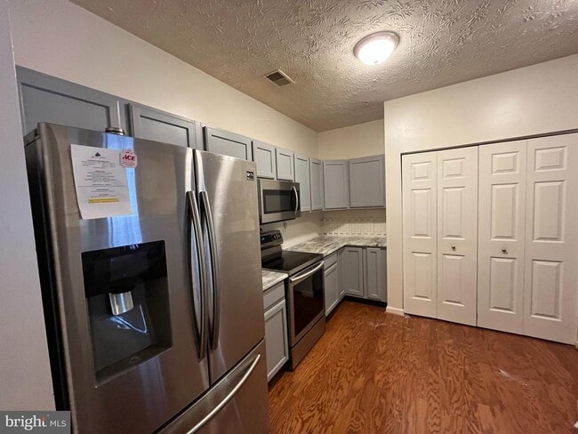 Photo - 2503 Amber Orchard Ct W Unidad 102