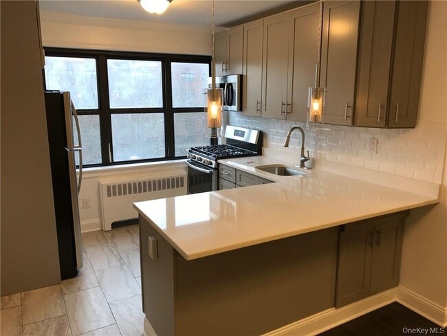 Photo - 33 William St Unit 5L