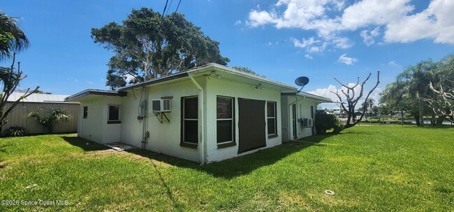 Photo - 485 N Shore Dr