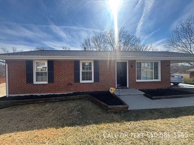 Photo - 449 Missimer Ln