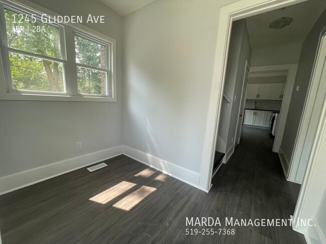 Photo - RENOVATED SPACIOUS 3BED/1.5 BATH HOUSE IN EAST WINDSOR! + UTILITIES!