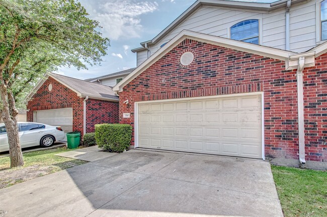 Photo - 3742 E Ashford Villa Ln